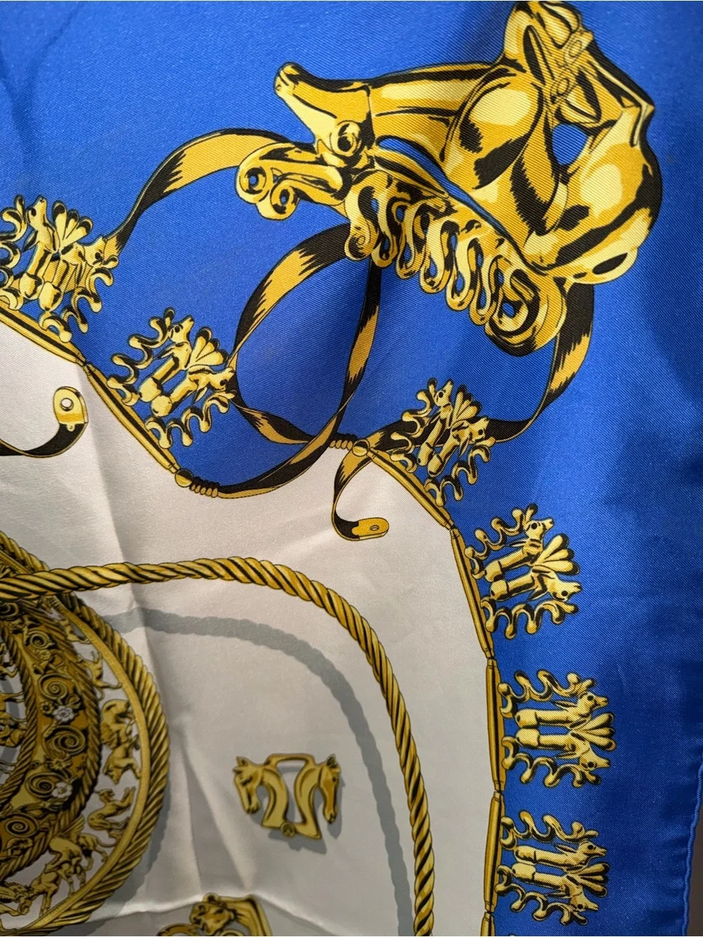 Hermes Cavaliers d’OR Silk Scarf - Picture 5 of 12